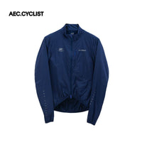 Men's WINTER thermal Jersey in navy blue windproof fabric with full zipper and subtle reflective accents on sleeves and chest