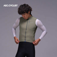 Men's Winter Lightweight Cycling Wind Gilet 2026 - Hill - Green